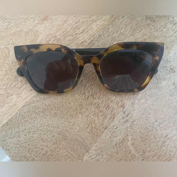 Stella McCartney Tortoise Braided Sunglasses - Picture 1 of 6